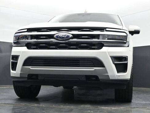 Used 2022 Ford Expedition Max Limited AWD/4WD image 23