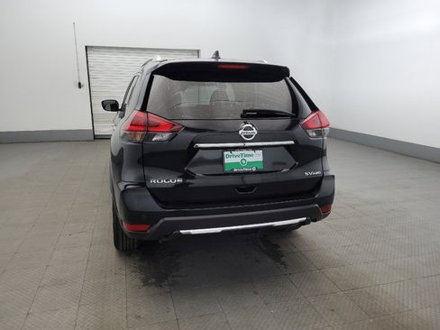 Used 2020 Nissan Rogue SV image 6