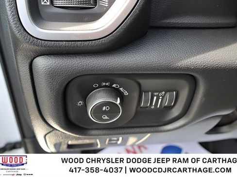 New 2026 RAM 1500 4x4 Crew Cab image 19