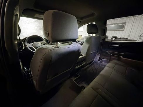 Used 2021 Chevrolet Silverado 1500 RST image 9