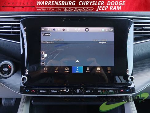 Used 2024 Jeep Wagoneer L Series II w/ Flexible Seating Group AWD/4WD image 23