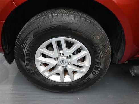 Used 2016 Nissan Frontier SV image 17