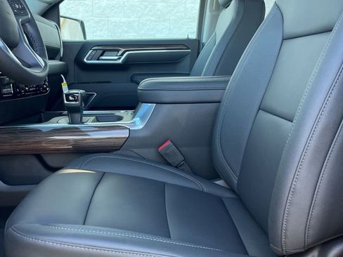 New 2026 Chevrolet Silverado 1500 RST image 8