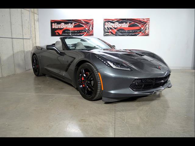 Used 2017 Chevrolet Corvette Stingray Convertible w/ 2LT Preferred Equipment Group RWD image 2
