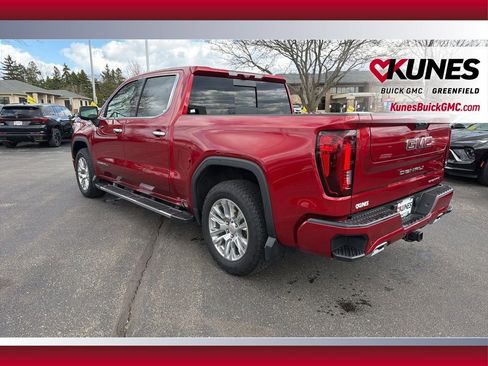 Used 2024 GMC Sierra 1500 Denali w/ Technology Package AWD/4WD image 9