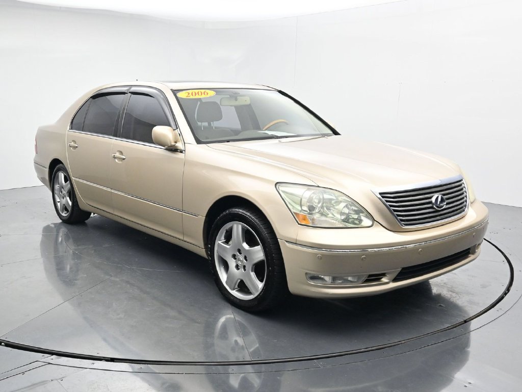 Used 2006 Lexus LS 430 RWD image 2