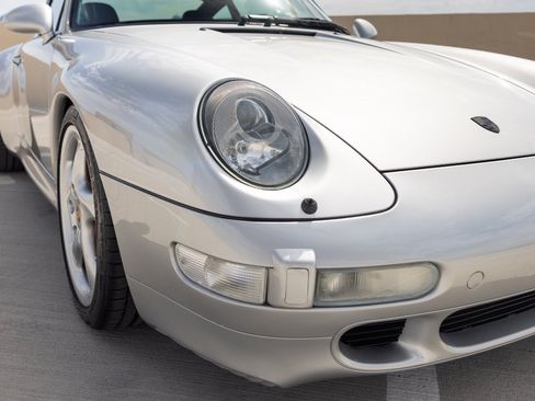 Used 1997 Porsche 911 Carrera 4S AWD/4WD image 24