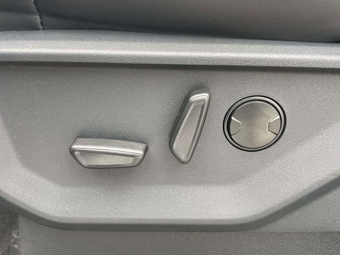 New 2025 Ford Expedition Max Platinum w/ Stealth Performance Package image 12