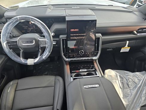 New 2026 GMC Yukon XL Denali w/ Sun & Power Step Package image 9