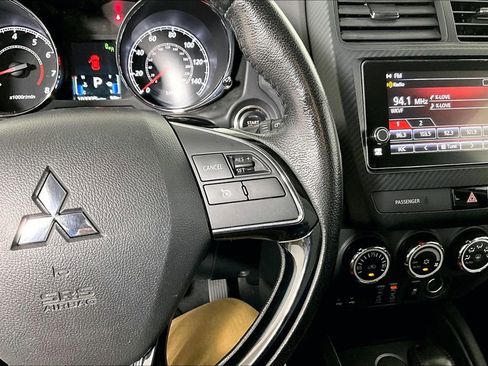 Used 2019 Mitsubishi Outlander Sport SE image 19