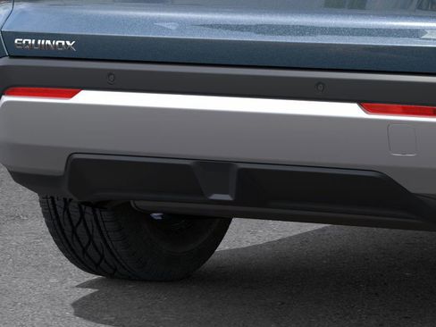 New 2026 Chevrolet Equinox LT image 16