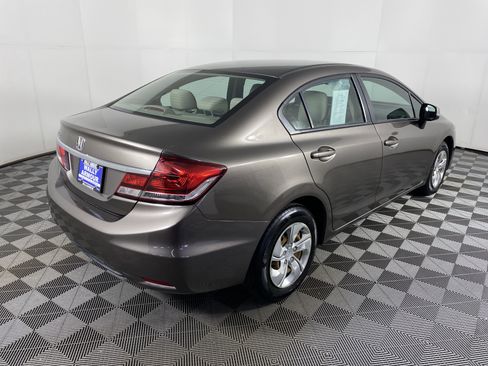 Used 2013 Honda Civic LX image 3