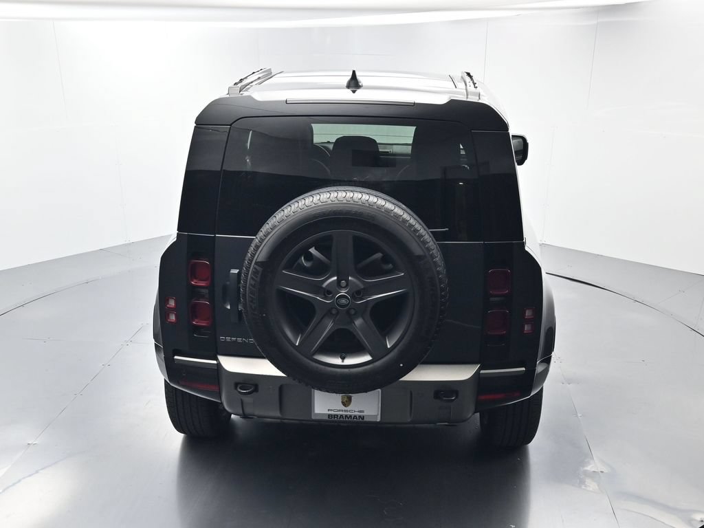 Used 2024 Land Rover Defender 90 X-Dynamic SE AWD/4WD image 33