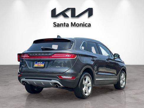 Used 2017 Lincoln MKC Premiere FWD image 6