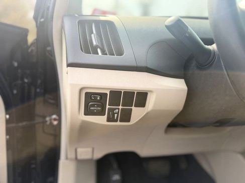 Used 2015 Toyota Prius Three image 13