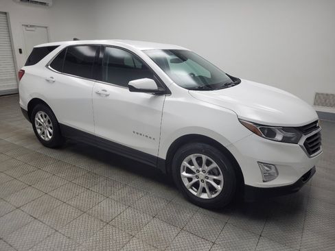 Used 2020 Chevrolet Equinox LT w/ Driver Convenience Package FWD image 11