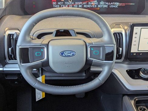 New 2026 Ford Expedition Max Active image 14