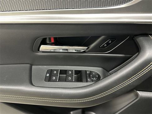 Used 2024 MAZDA CX-90 3.3 Turbo w/ Preferred Package image 13