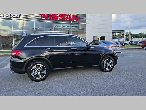 Used 2019 Mercedes-Benz GLC 300 4MATIC image 39