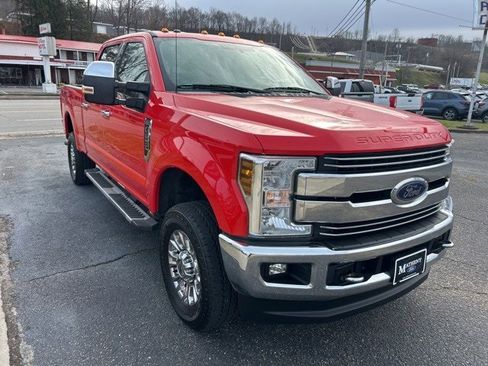 Used 2018 Ford F250 Lariat w/ Chrome Package image 19