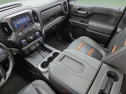 Used 2021 GMC Sierra 1500 AT4 w/ AT4 Value Package AWD/4WD image 12