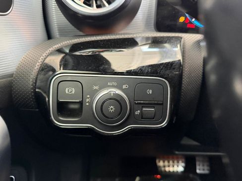 Used 2022 Mercedes-Benz A 220 4MATIC image 36
