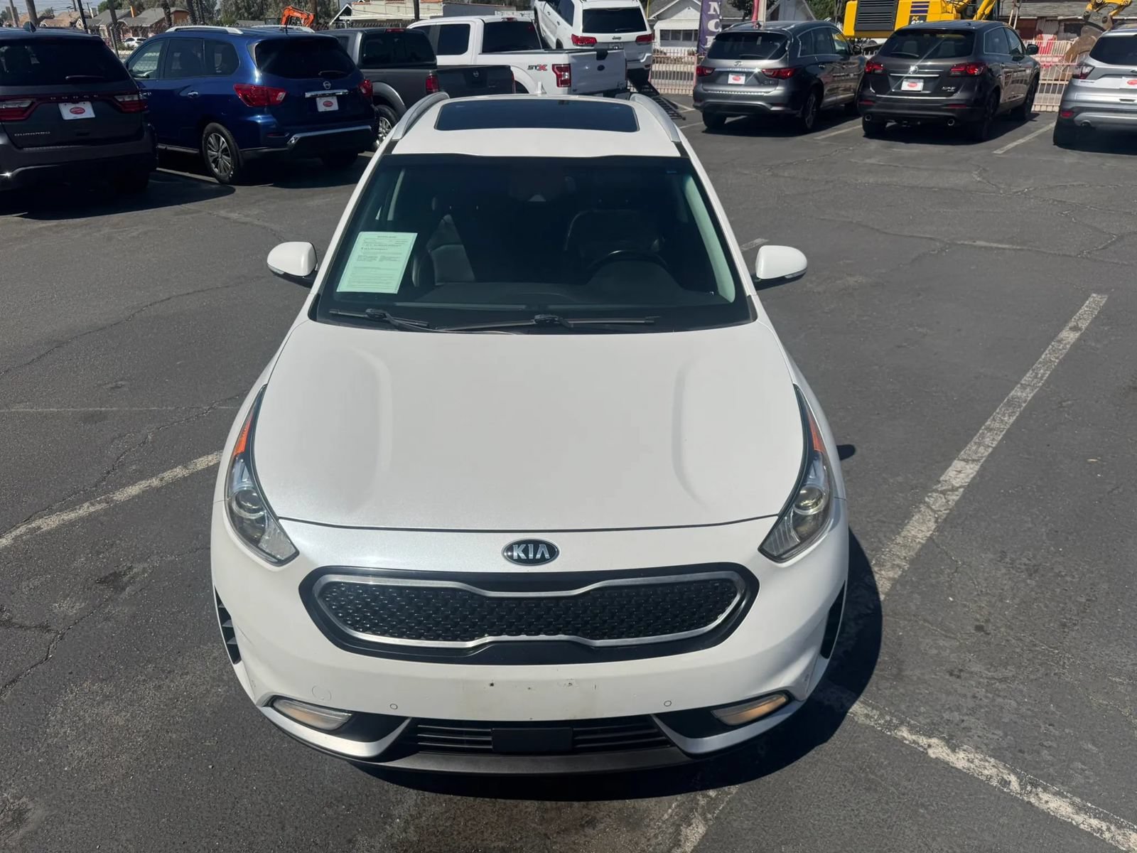 Used 2017 Kia Niro Touring w/ Advanced Technology Package FWD image 15