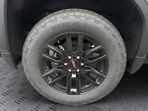 New 2026 GMC Sierra 1500 Elevation w/ Elevation Premium Package AWD/4WD image 28