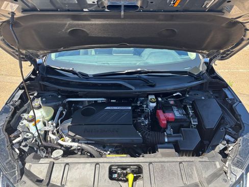 Used 2025 Nissan Rogue SV AWD/4WD image 34