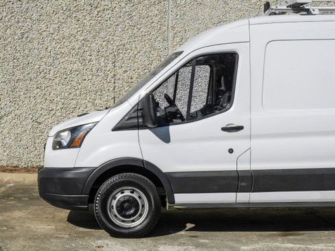 Used 2018 Ford Transit 250 148 Medium Roof image 16