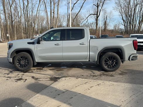Used 2024 GMC Sierra 1500 Elevation image 2