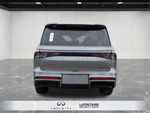 New 2026 INFINITI QX80 4WD image 4