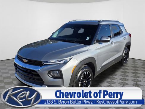 Used 2023 Chevrolet TrailBlazer LT image 1