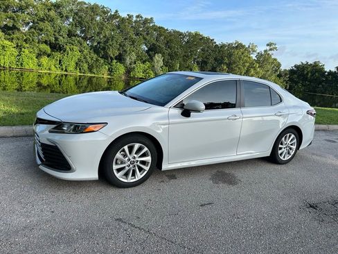 Used 2024 Toyota Camry LE w/ Convenience Package FWD image 2