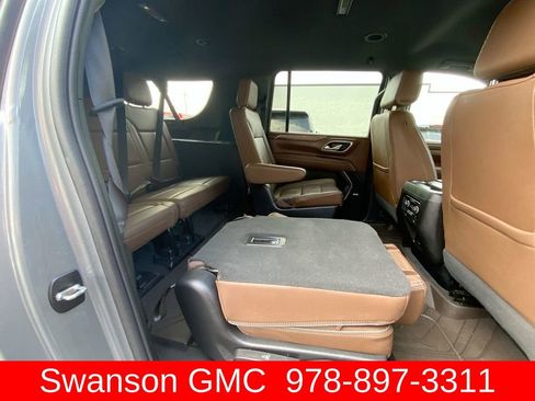 Certified 2023 Chevrolet Suburban High Country image 31