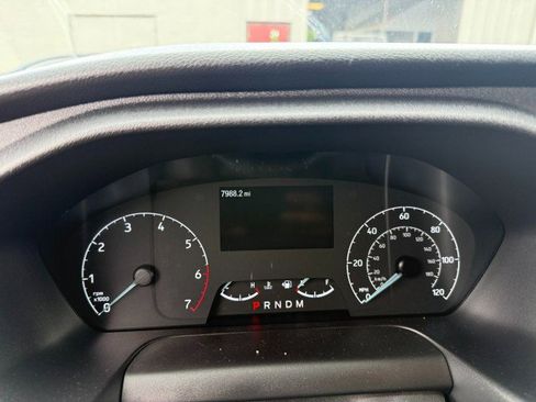 Used 2024 Ford Transit 350 XLT RWD image 7