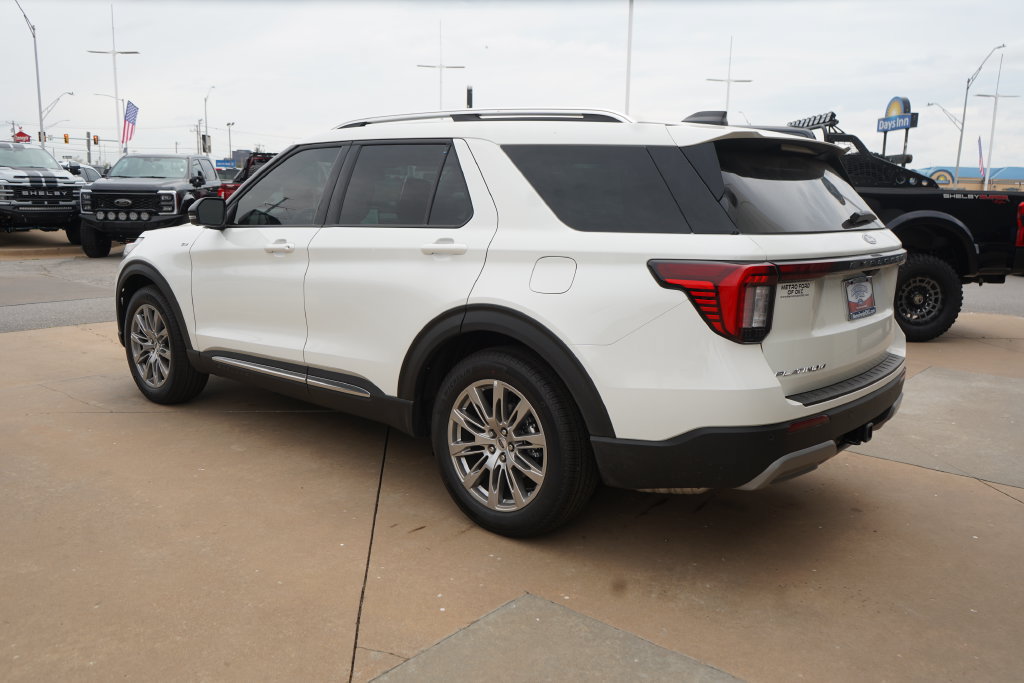 New 2027 Ford Explorer Platinum RWD image 12