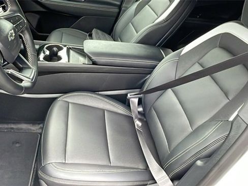 New 2026 Chevrolet Blazer EV LT image 11