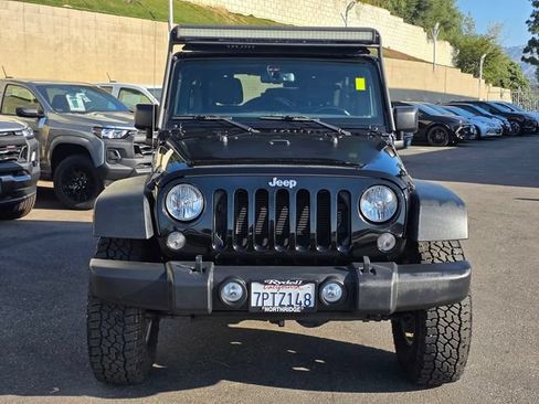 Used 2016 Jeep Wrangler Unlimited Rubicon w/ Connectivity Group AWD/4WD image 2