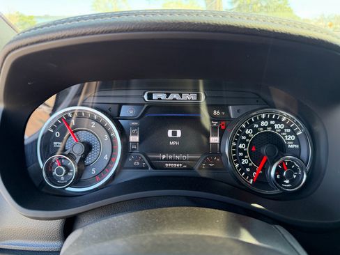 Used 2021 RAM 2500 Laramie image 24