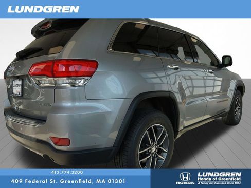 Used 2017 Jeep Grand Cherokee Limited AWD/4WD image 9