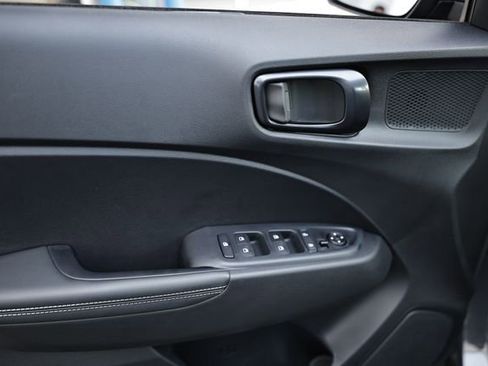 New 2026 Hyundai Venue SEL image 7