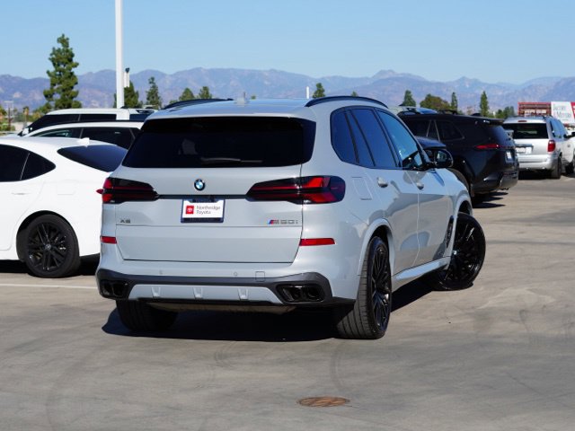 Used 2025 BMW X5 M60i AWD/4WD image 8