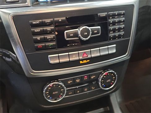 Used 2015 Mercedes-Benz ML 350 4MATIC image 27