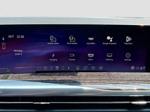 New 2025 Cadillac Escalade IQ Luxury 1 w/ Smart Trailering package AWD/4WD image 15