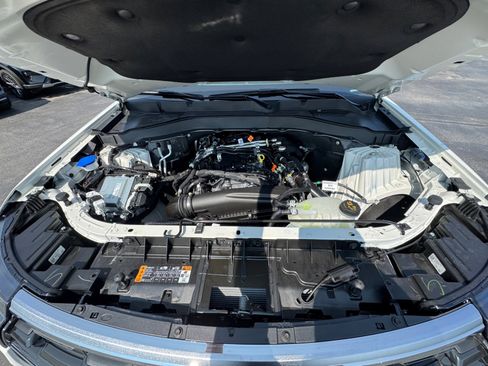 New 2025 Ford Explorer Active w/ Active Comfort Package image 33