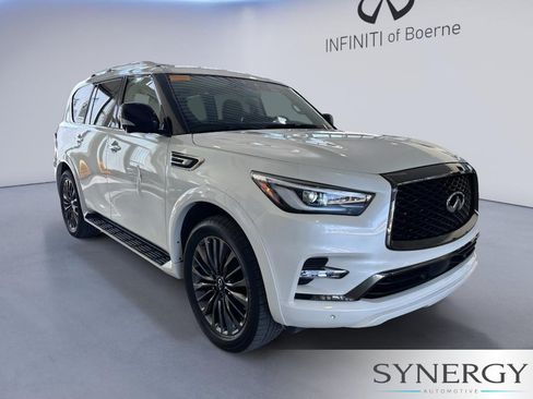 Used 2024 INFINITI QX80 Premium Select w/ All-Season Package AWD/4WD image 3