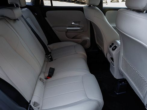 New 2026 Mercedes-Benz GLA 250 4MATIC image 17