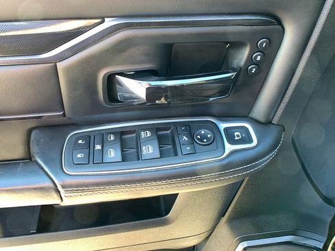Used 2022 RAM 2500 Power Wagon AWD/4WD image 11