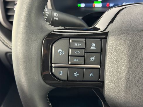 Used 2023 Ford F150 Lightning Platinum image 16